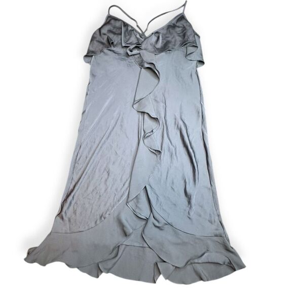 VICTORIA’S SECRET Women’s Gray Ruffle Satin Slip Nightgown Dress Size Medium - Picture 1 of 4